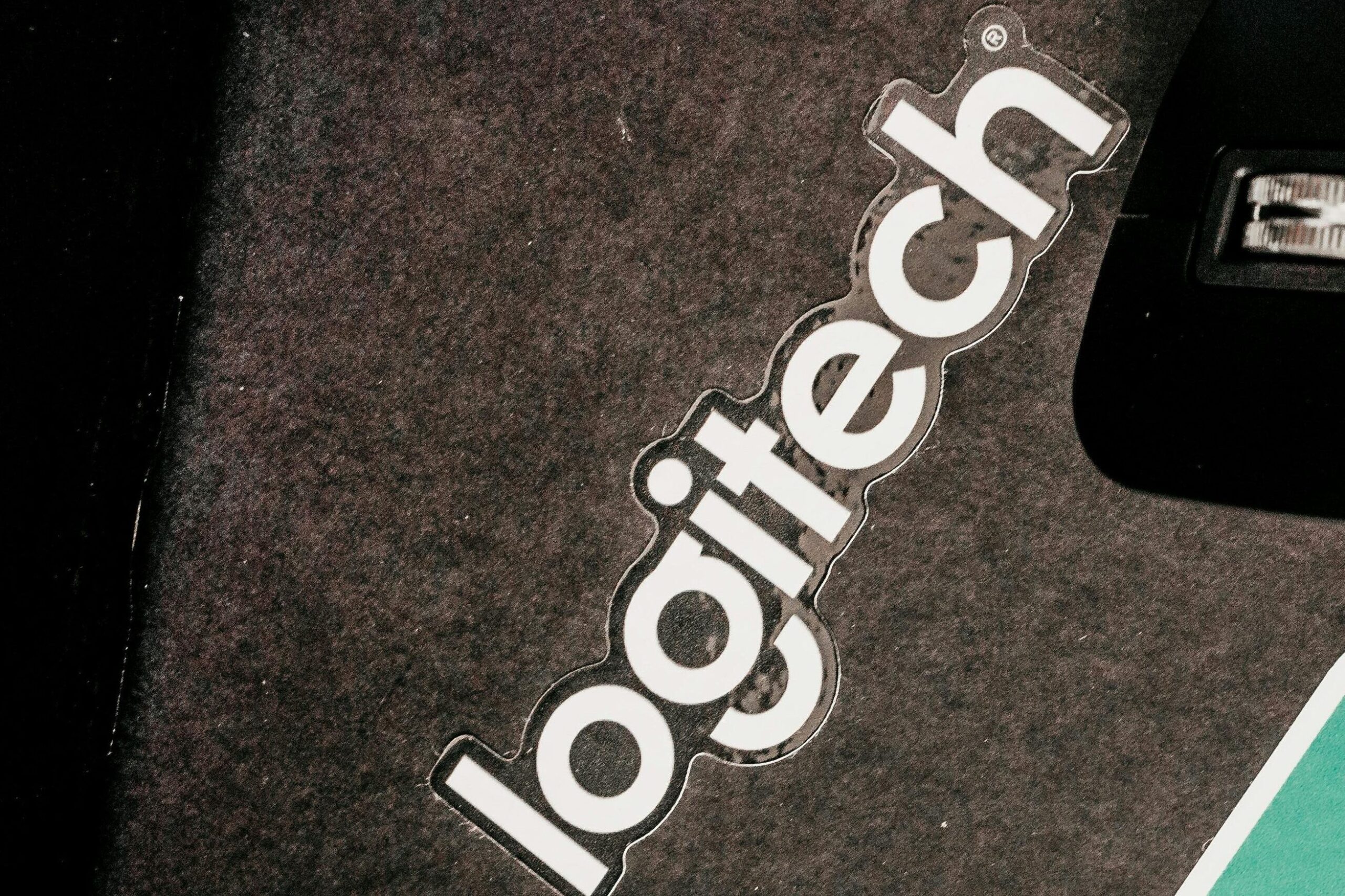 Revolutionary Solar Charging Battery Keyboard: Why the Logitech Signature Slim Solar+ K980 is Transforming Workspaces in 2025